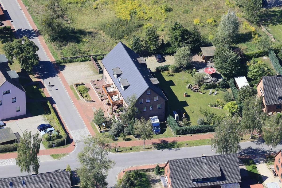 Aparthotel " Zur Mueritz" Rechlin Eksteriør bilde